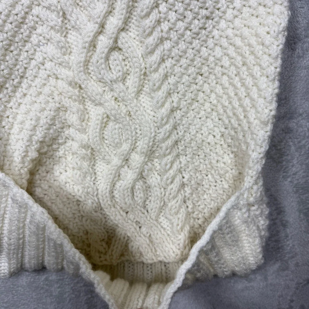 N/A vintage cream
